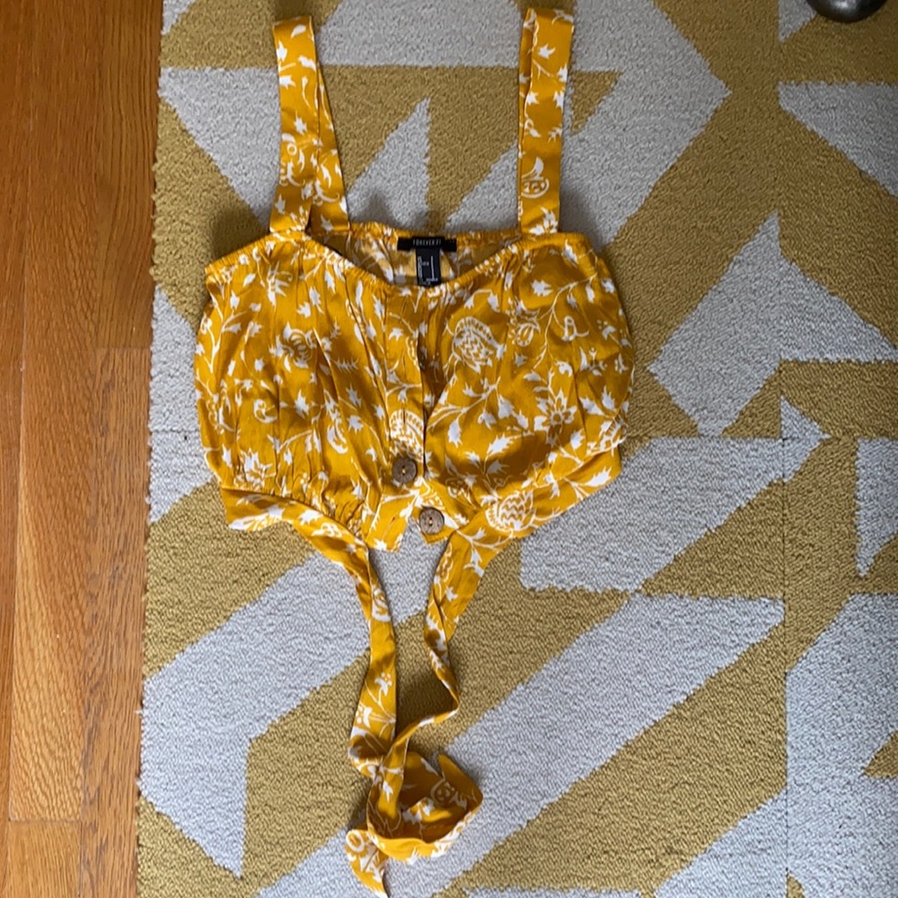 FOREVER 21 CROPPED TANK TOP